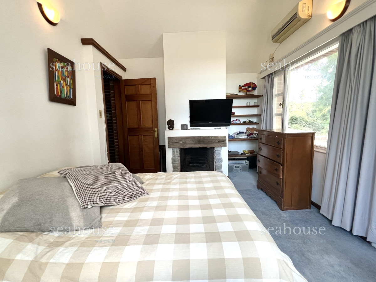 Casa Ref.1075 - Casa en venta Laguna del Diario Punta del Este