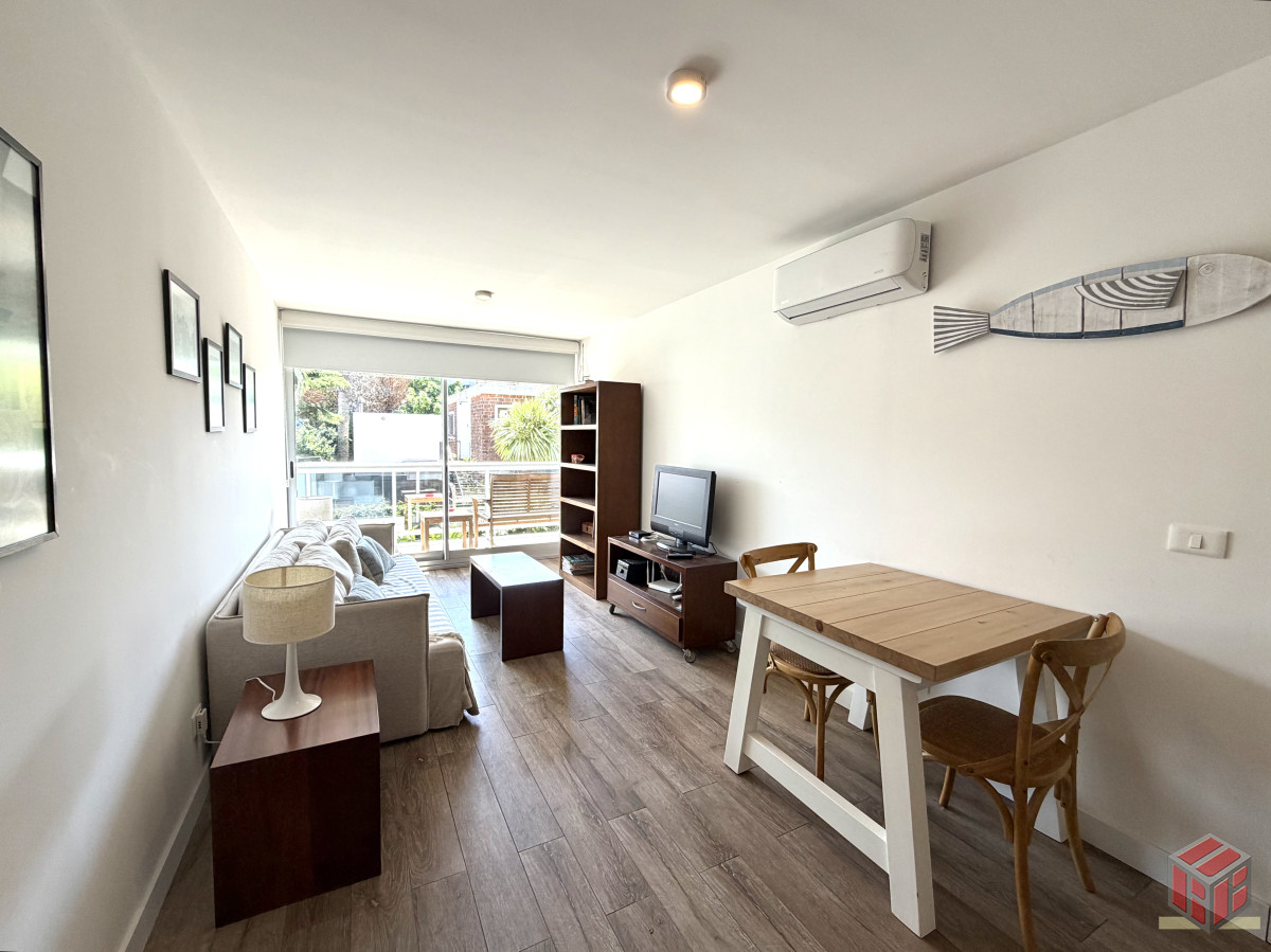 Apartamento ID.8943 - Apartamento en venta Punta del Este