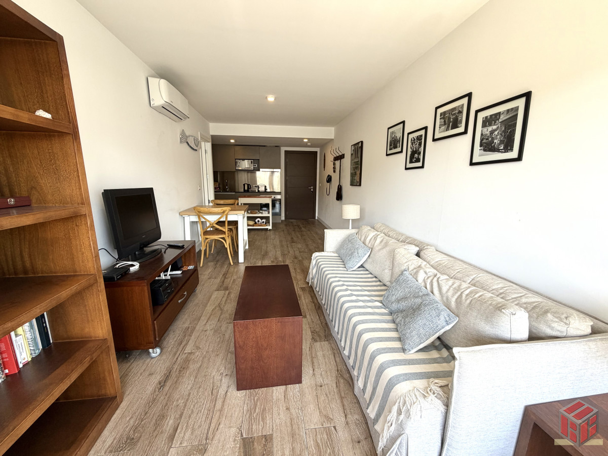 Apartamento ID.8943 - Apartamento en venta Punta del Este