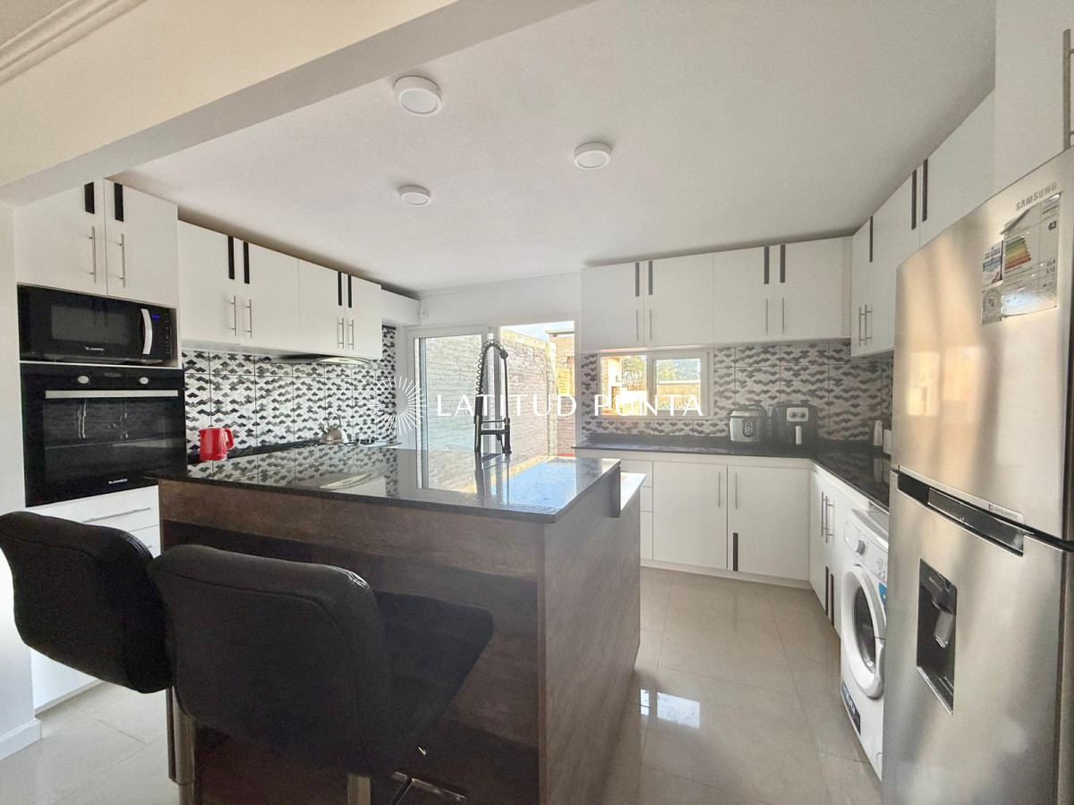 Burnett - GoPunta - Portal Inmobiliario de Punta del Este - Maldonado