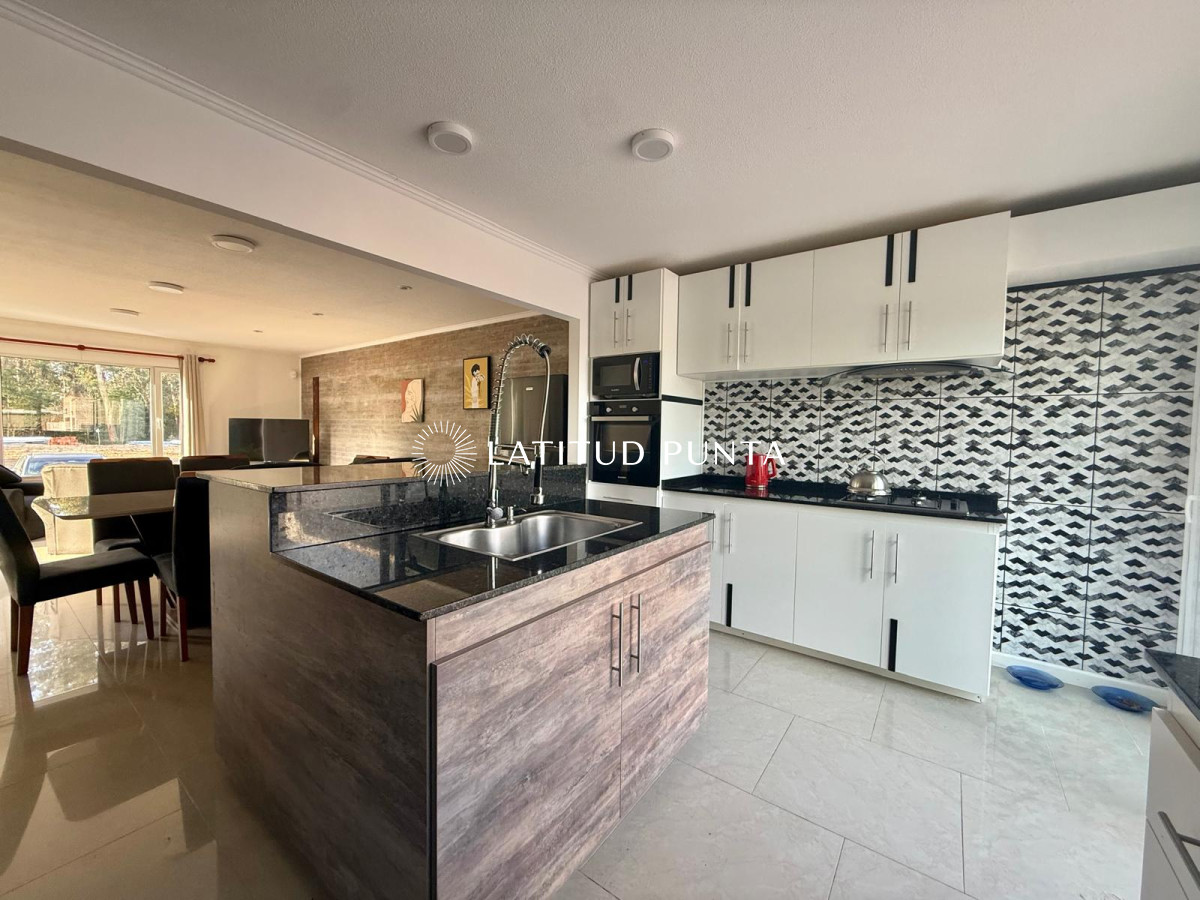 Burnett - GoPunta - Portal Inmobiliario de Punta del Este - Maldonado