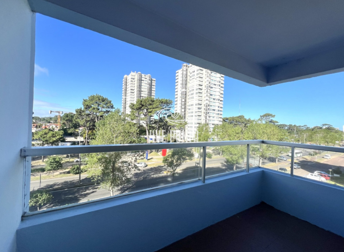 Apartamento ID.1107 - VENTA DE APTO 2 DORM PUNTA DEL ESTE