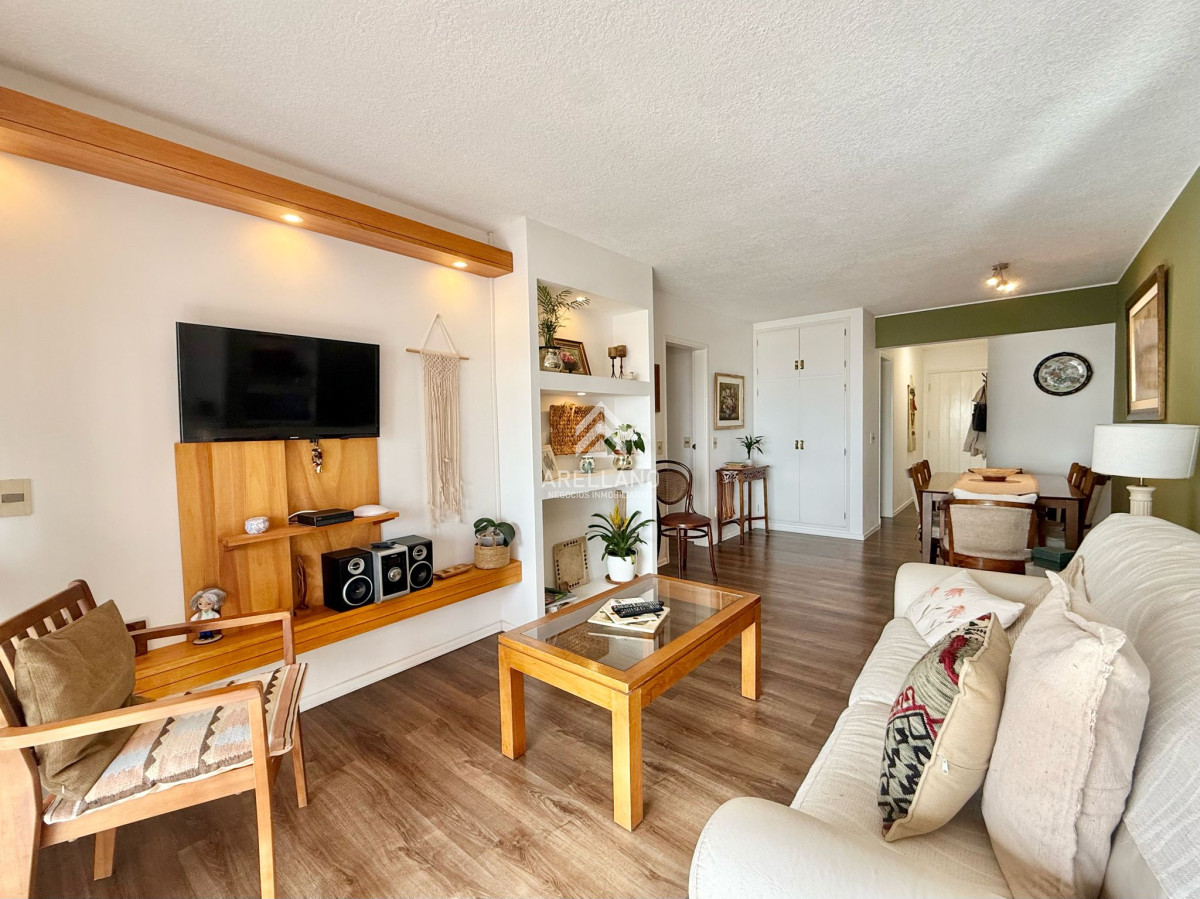 Apartamento ID.5653 - Apartamento totalmente reciclado en venta.