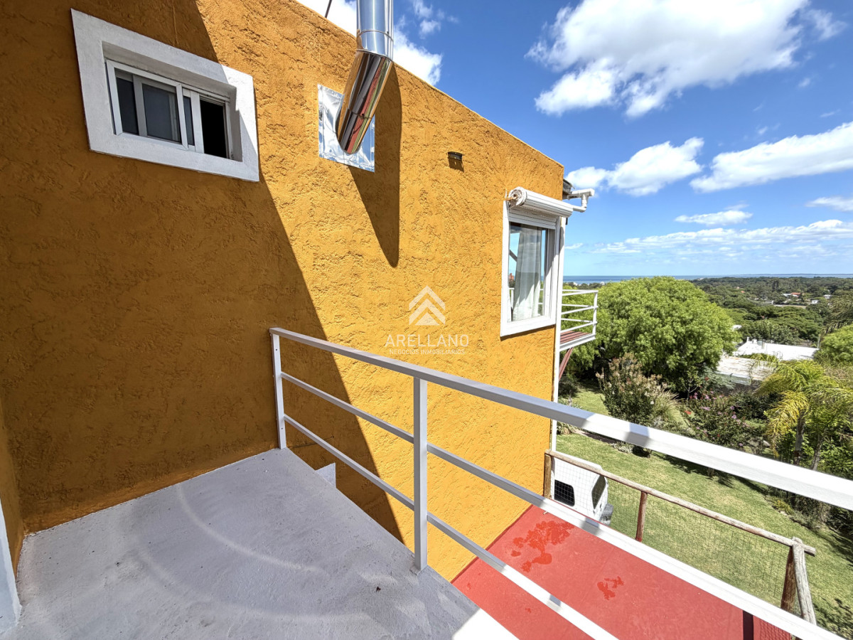 Casa ID.6195 - Venta casa 5 dormitorios en Piriapolis