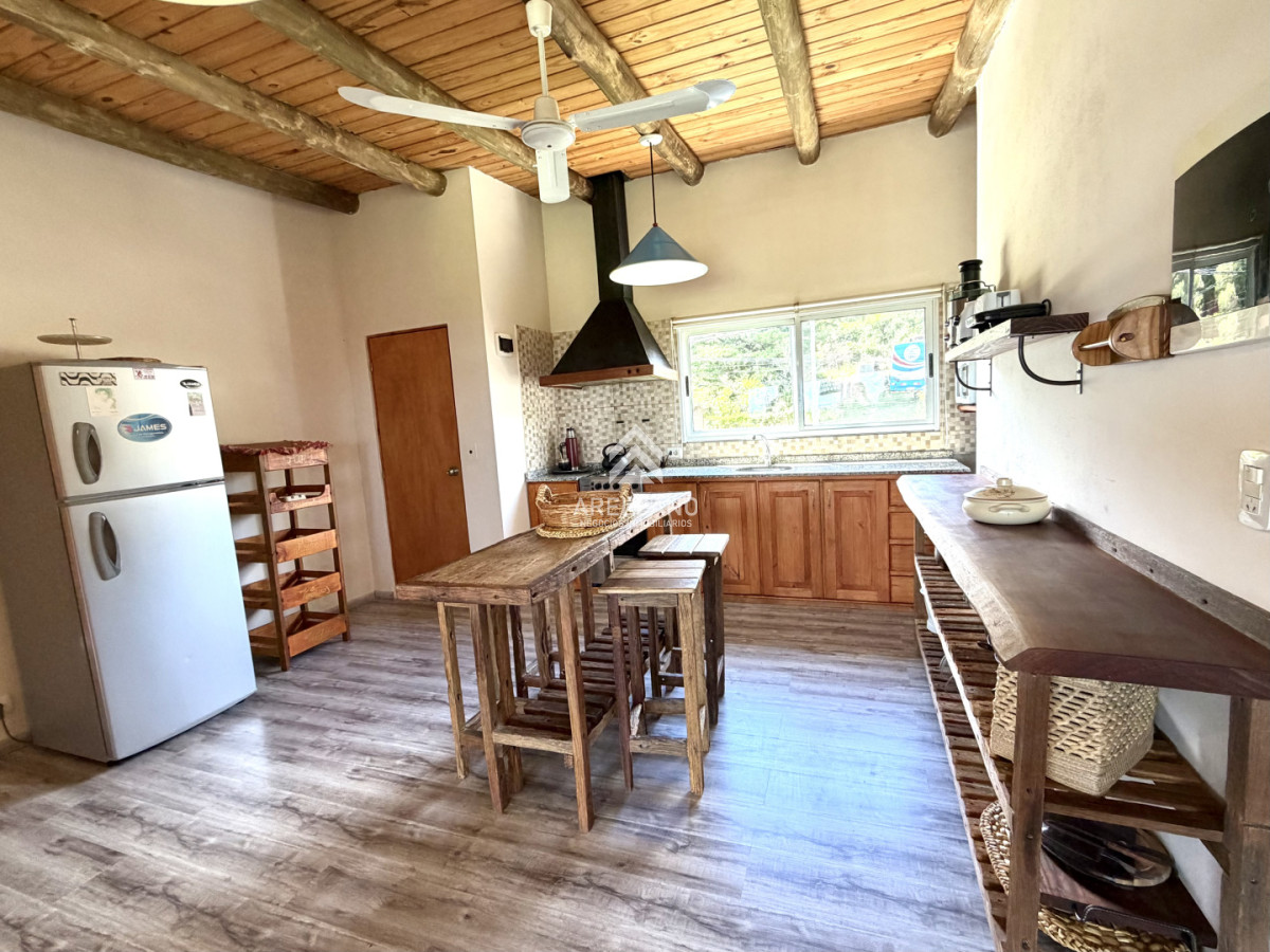Casa ID.6195 - Venta casa 5 dormitorios en Piriapolis