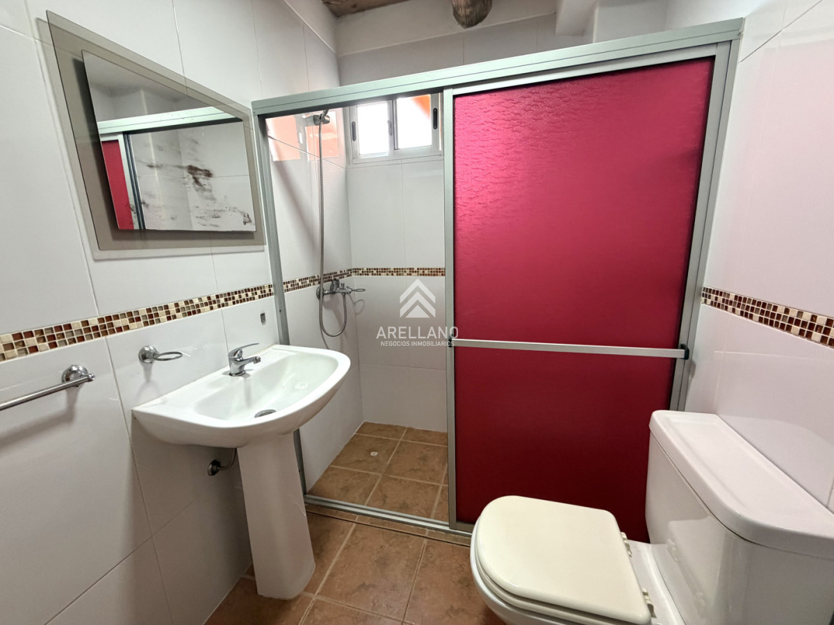 Casa ID.6195 - Venta casa 5 dormitorios en Piriapolis