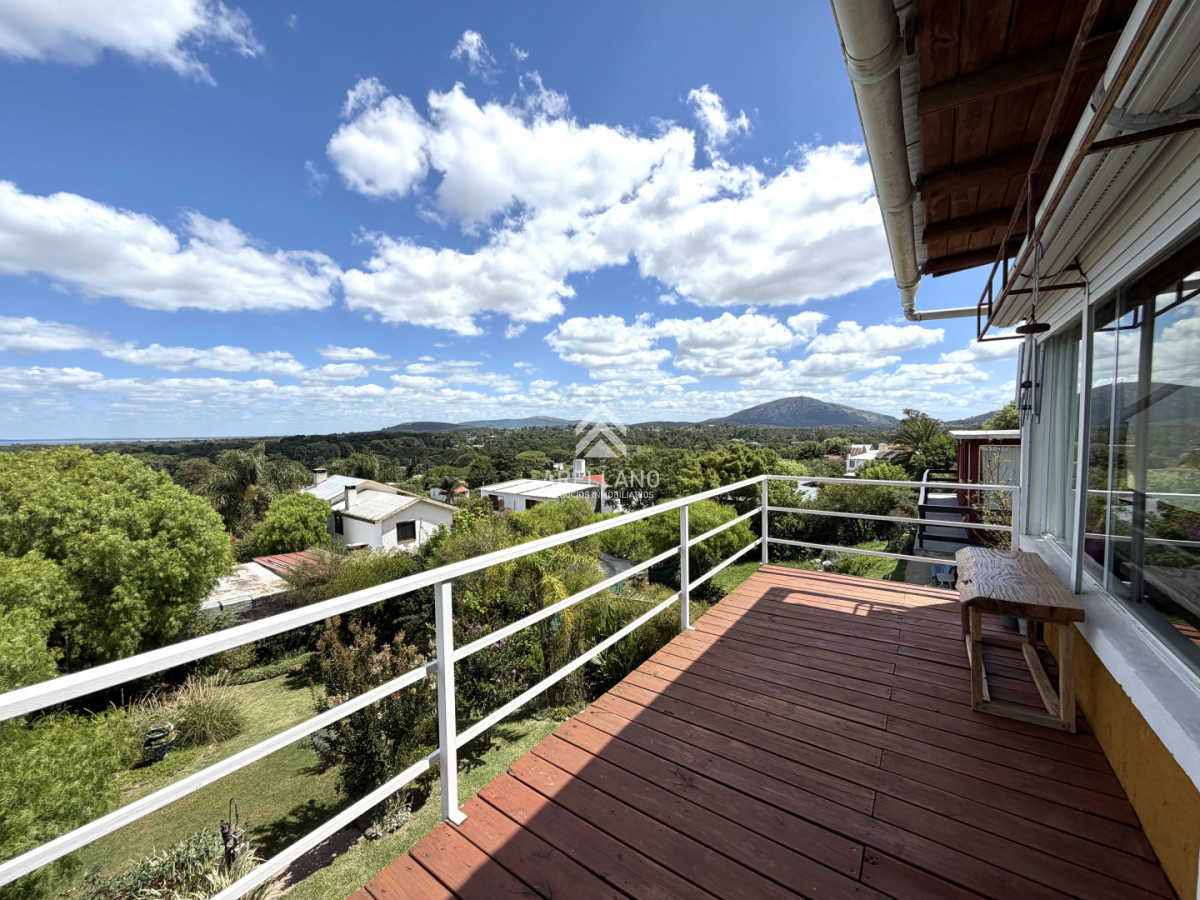 Casa ID.6195 - Venta casa 5 dormitorios en Piriapolis