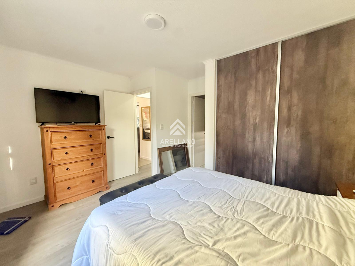 Casa ID.3899 - Venta casa 3 dormitorios en Parque Burnett 