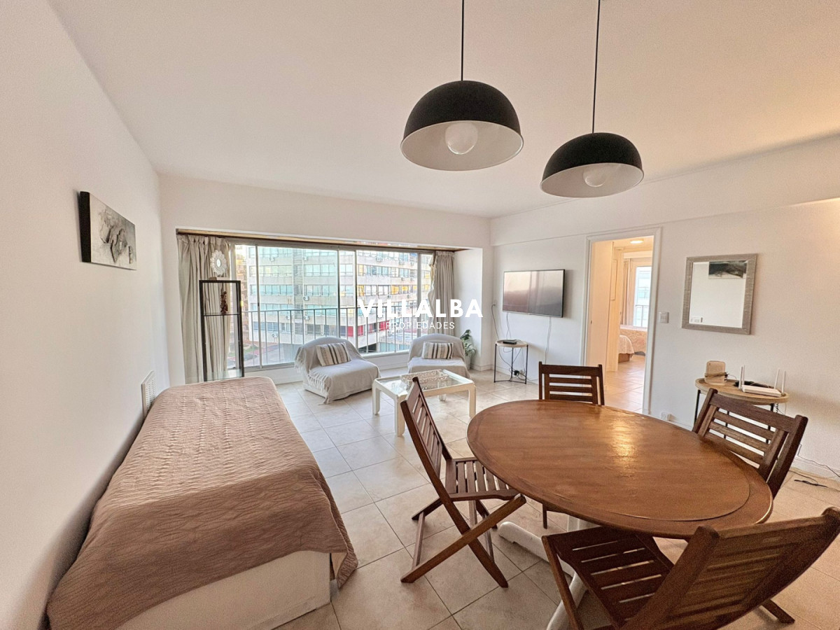 Apartamento ID.4070 - Apartamento en venta Peninsula, Punta del Este