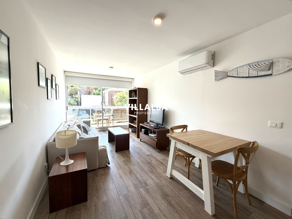 Apartamento ID.3939 - Apartamento en venta Peninsula, Punta del Este.