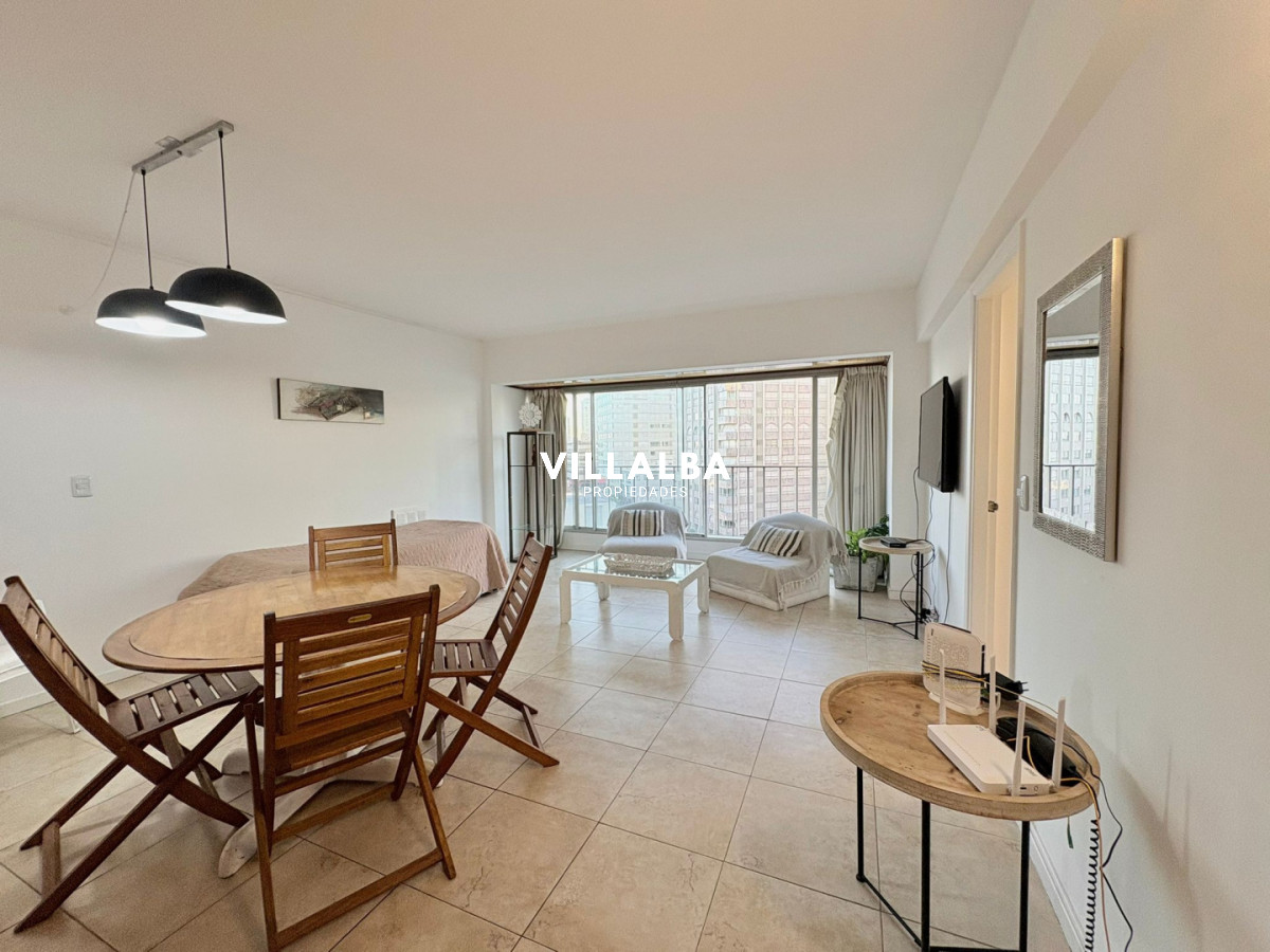 Apartamento ID.4070 - Apartamento en venta Peninsula, Punta del Este