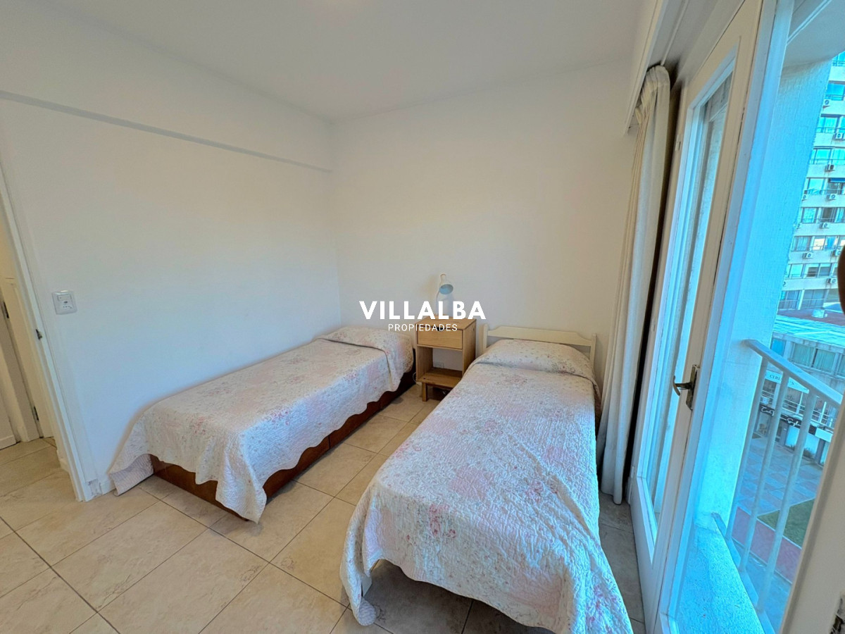 Apartamento ID.4070 - Apartamento en venta Peninsula, Punta del Este