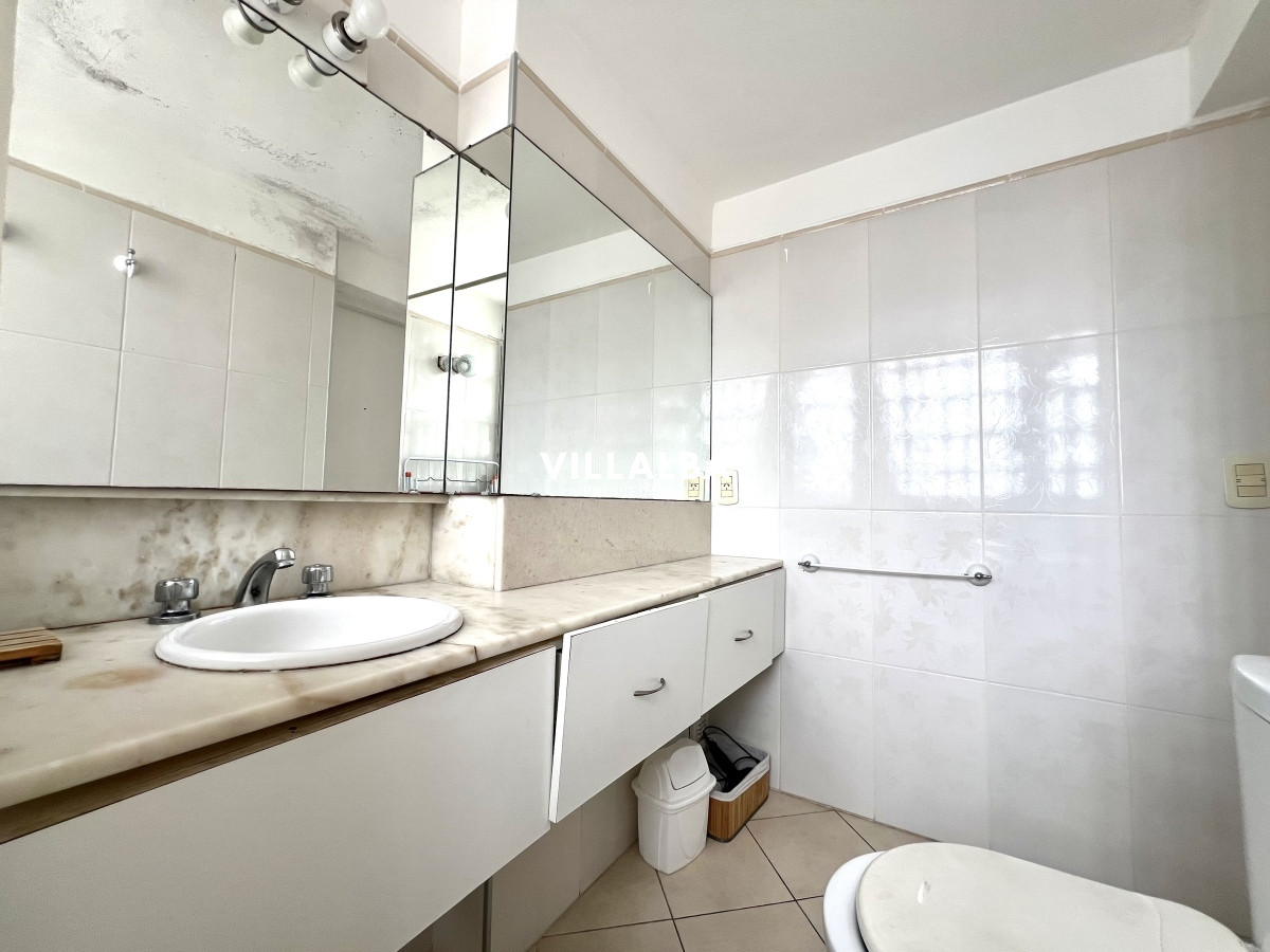 Apartamento ID.4070 - Apartamento en venta Peninsula, Punta del Este