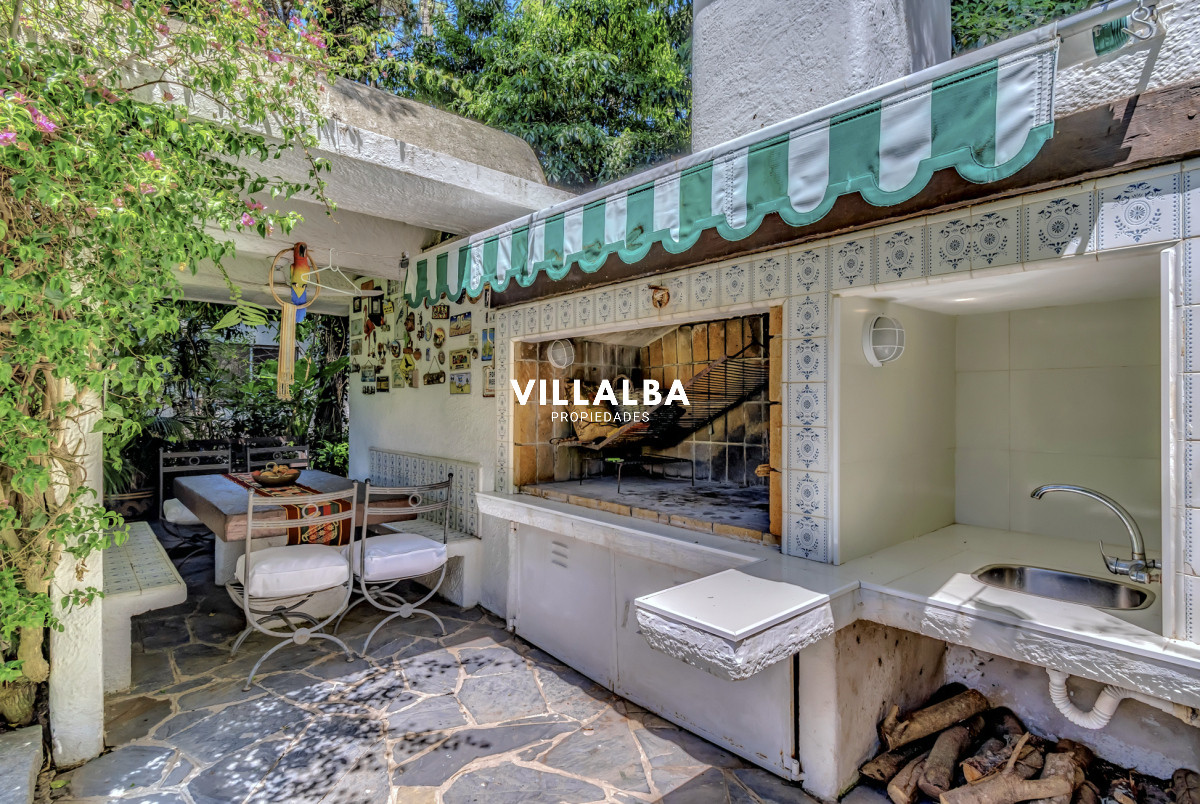 Apartamento ID.3288 - Casa en venta, Cantegril, Punta del Este