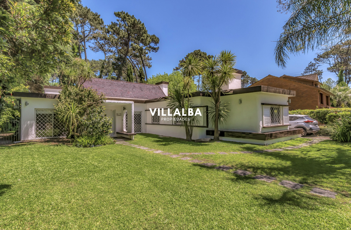 Apartamento ID.3288 - Casa en venta, Cantegril, Punta del Este