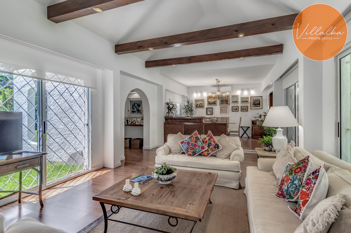 Apartamento ID.3288 - Casa en venta, Cantegril, Punta del Este