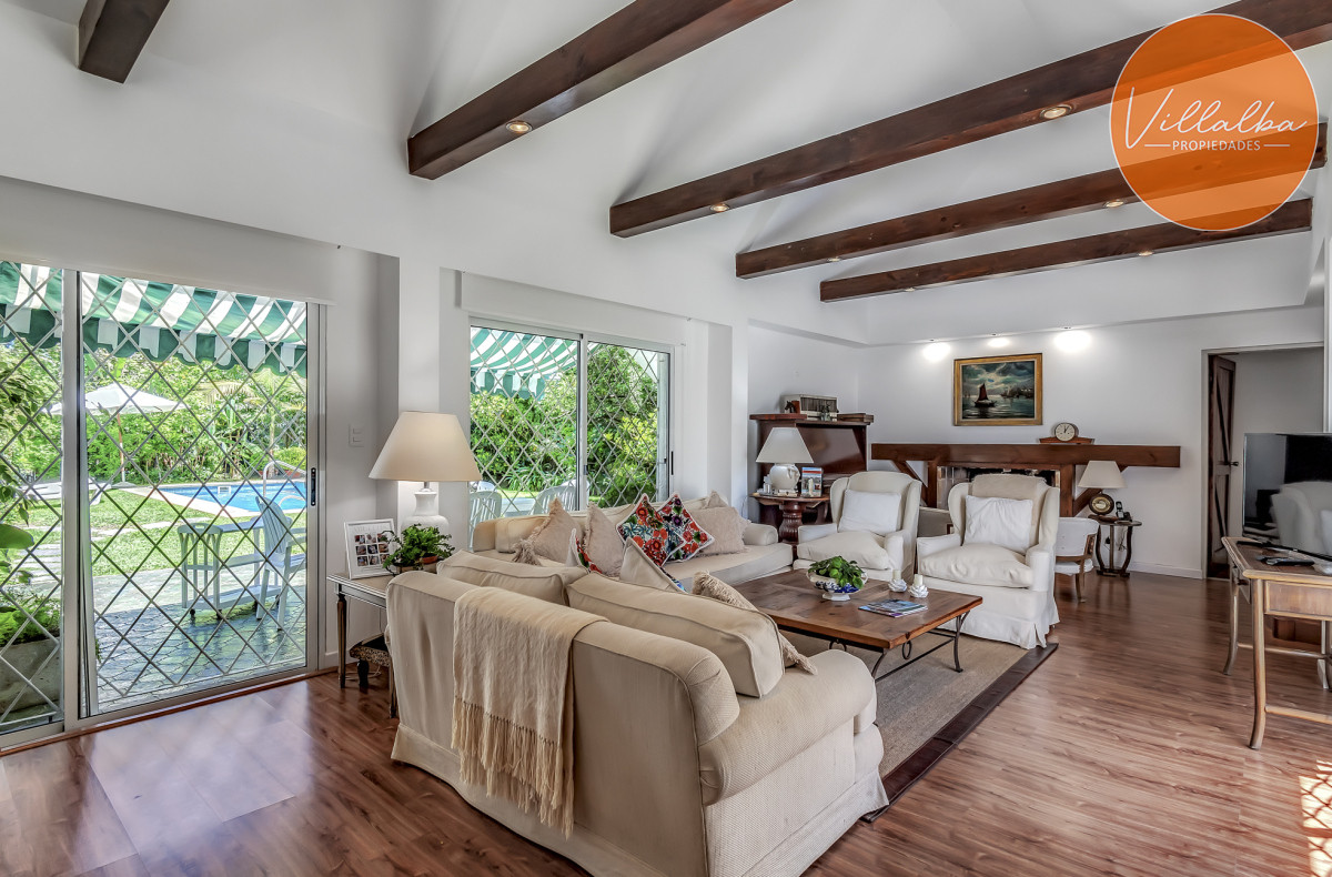 Apartamento ID.3288 - Casa en venta, Cantegril, Punta del Este