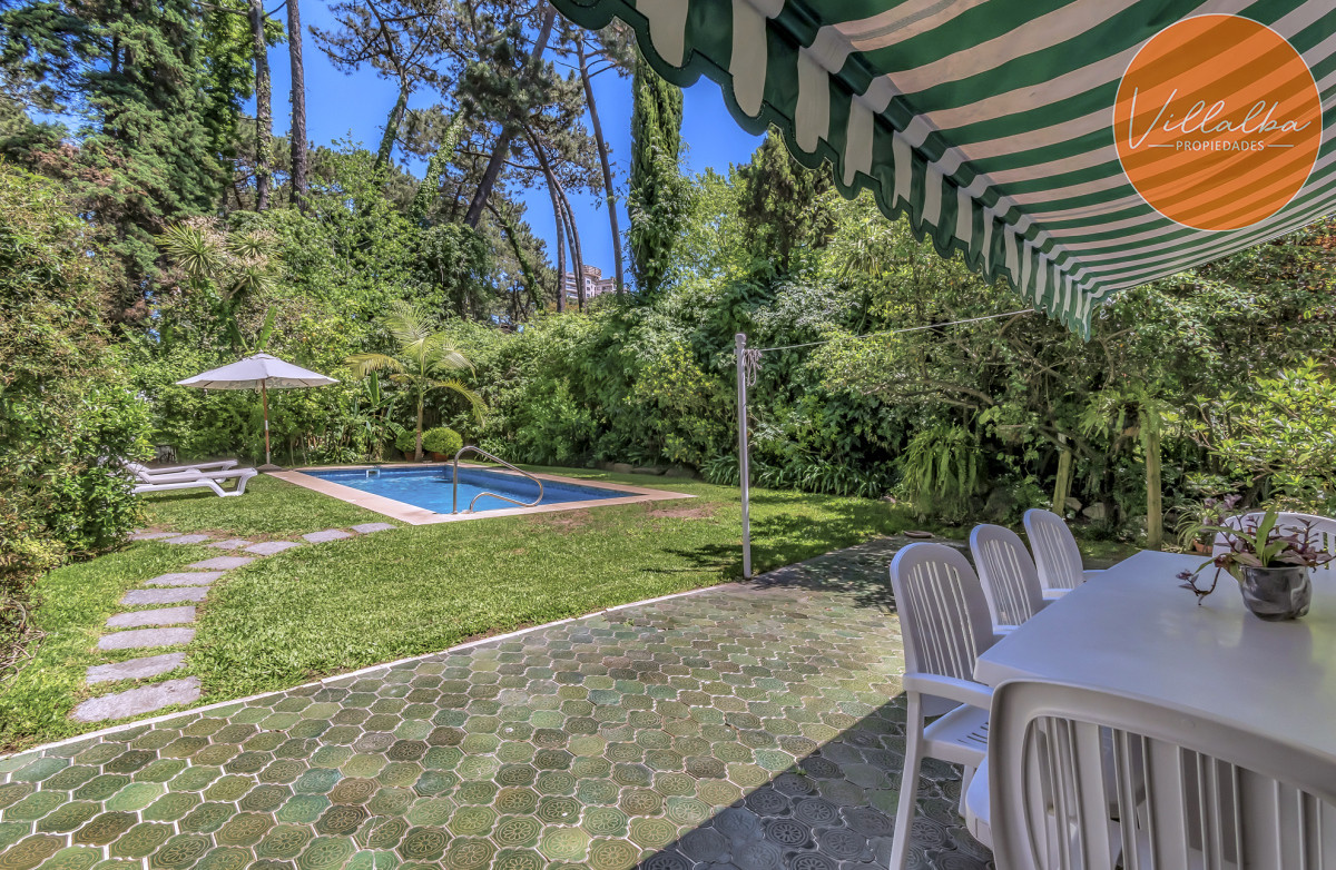 Apartamento ID.3288 - Casa en venta, Cantegril, Punta del Este