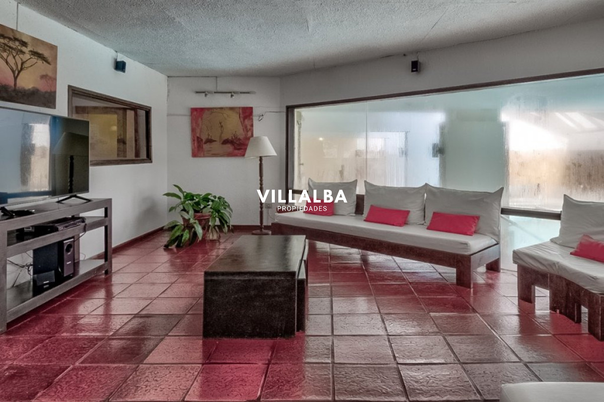 Apartamento ID.4490 - Apartamento en venta Punta del Este