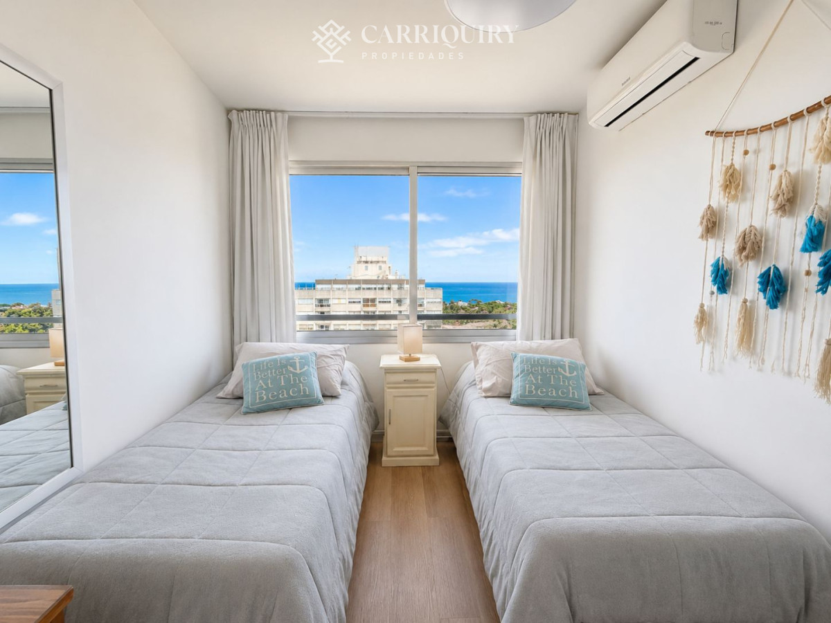 Apartamento ID.10354 - Apartamento en venta de 2 dormitorios, Roosevelt, Punta del Este