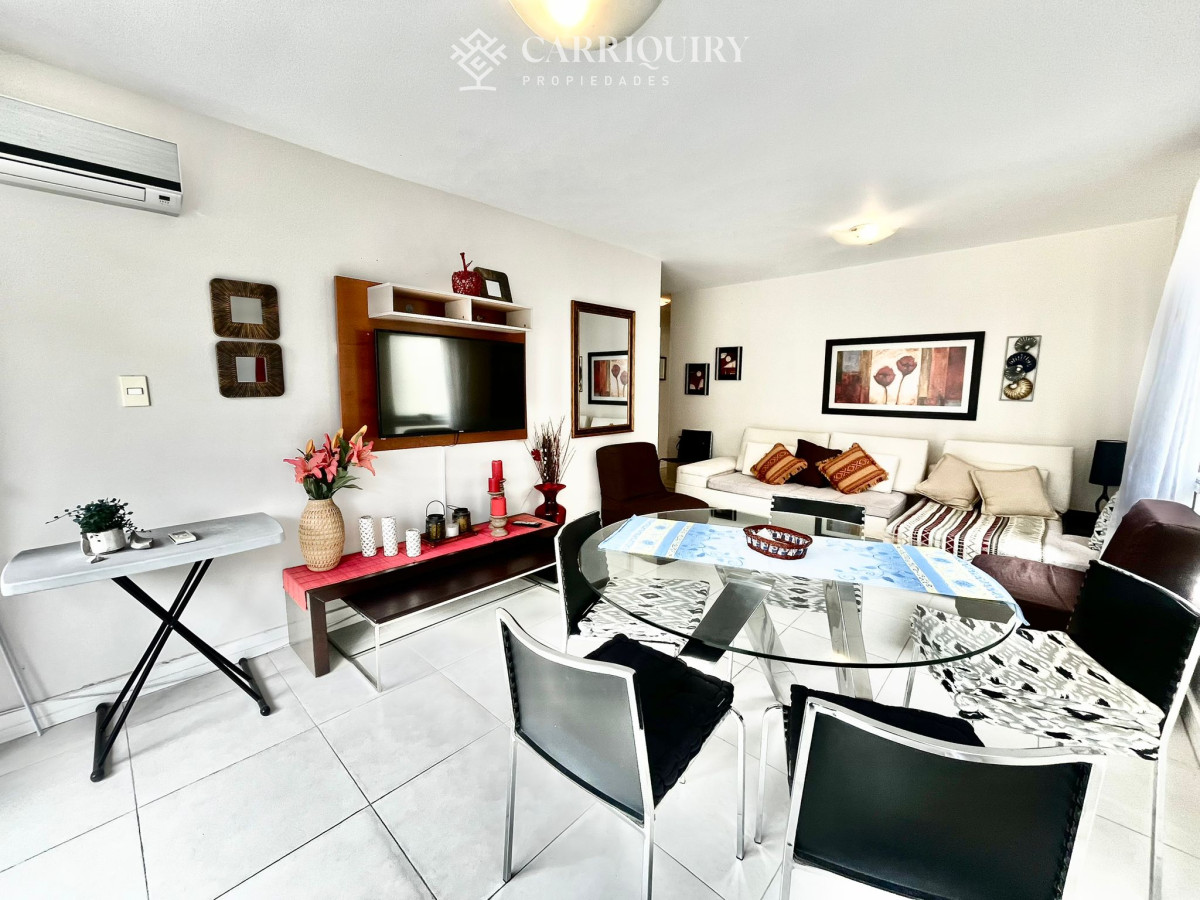 Apartamento ID.10175 - Apartamento en venta, Peninsula, Punta del Este