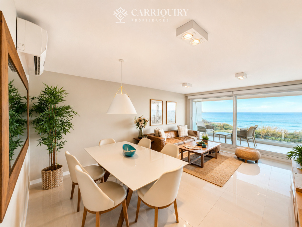 Apartamento ID.10111 - Apartamento en venta 2 dormitorios-primera linea Playa Mansa.