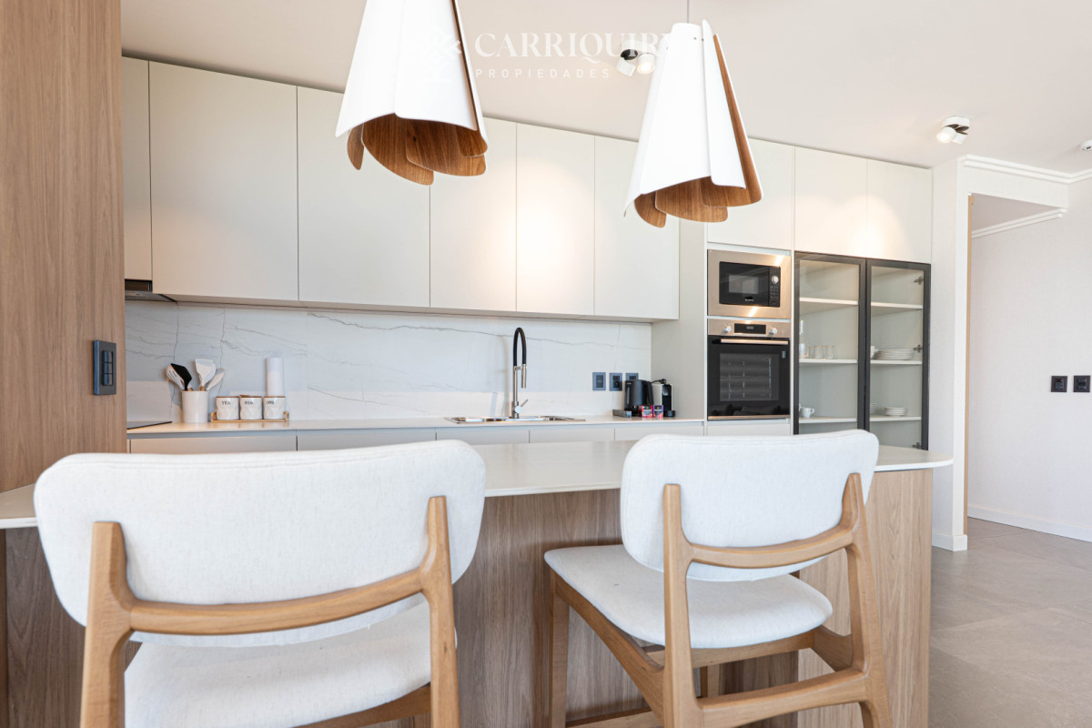 Apartamento ID.9481/-venta-MILLENIUM-TOWER-mansa-frente-al-mar-tres-suites-y-dependencias - Apartamento en venta playa Mansa Punta del Este