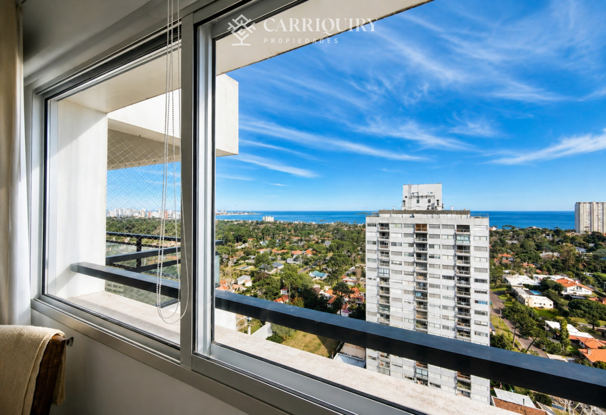 Apartamento ID.10354 - Apartamento en venta de 2 dormitorios, Roosevelt, Punta del Este