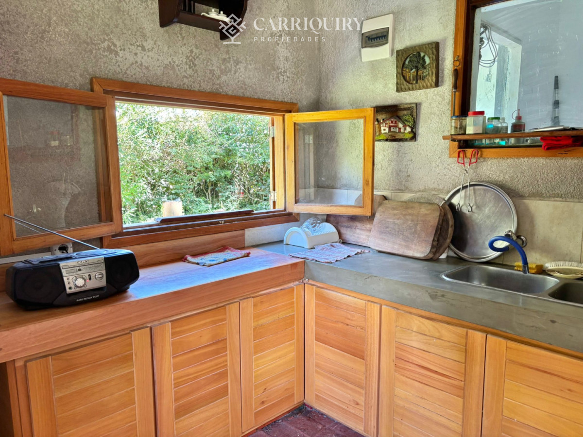 Casa ID.10053 - Espectacular casa en venta en playa mansa 