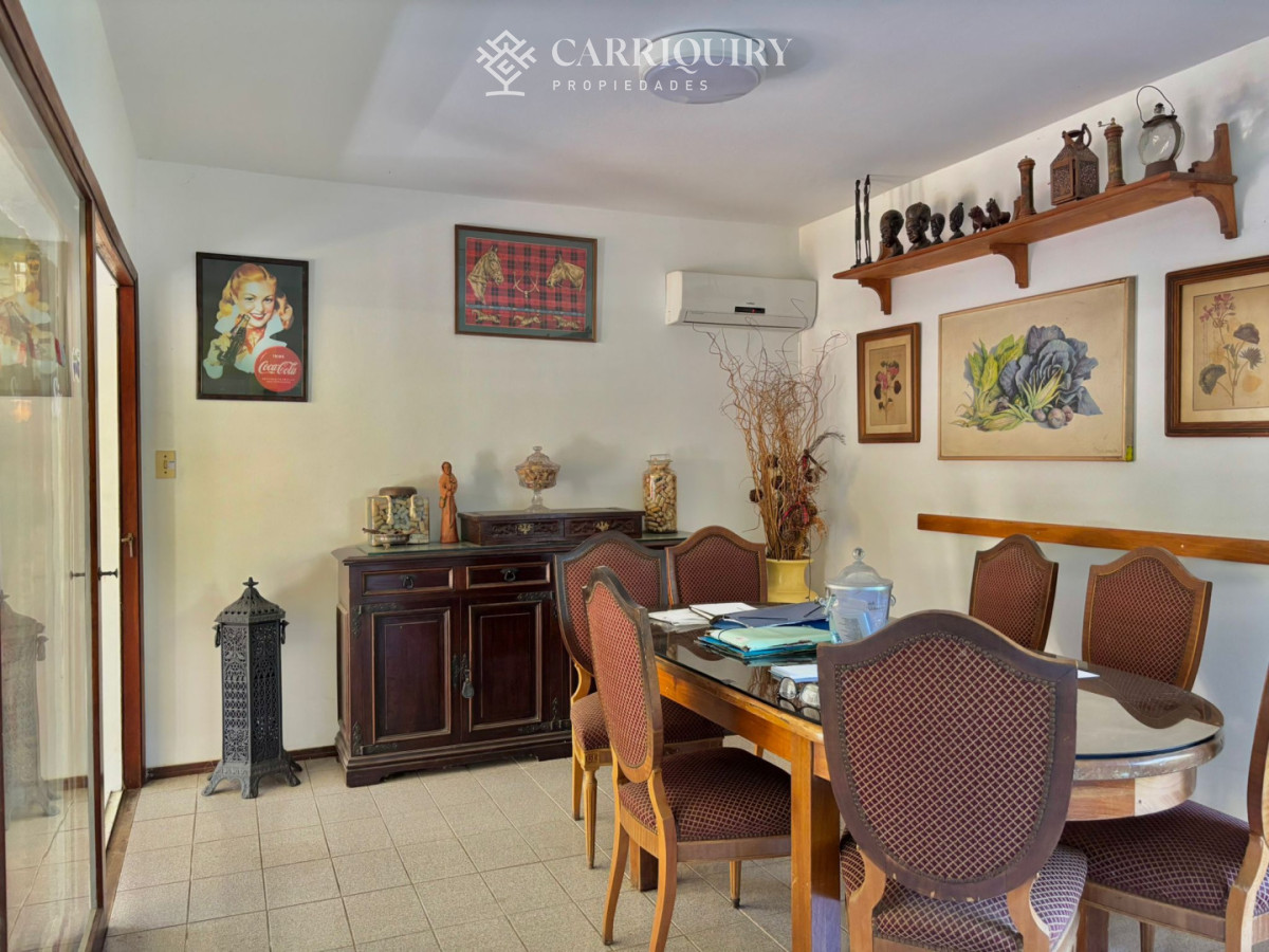 Casa ID.10053 - Espectacular casa en venta en playa mansa 