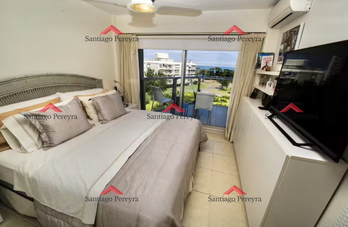 Apartamento ID.17086 - Apartamento en venta de 2 dormitorios en Playa Mansa