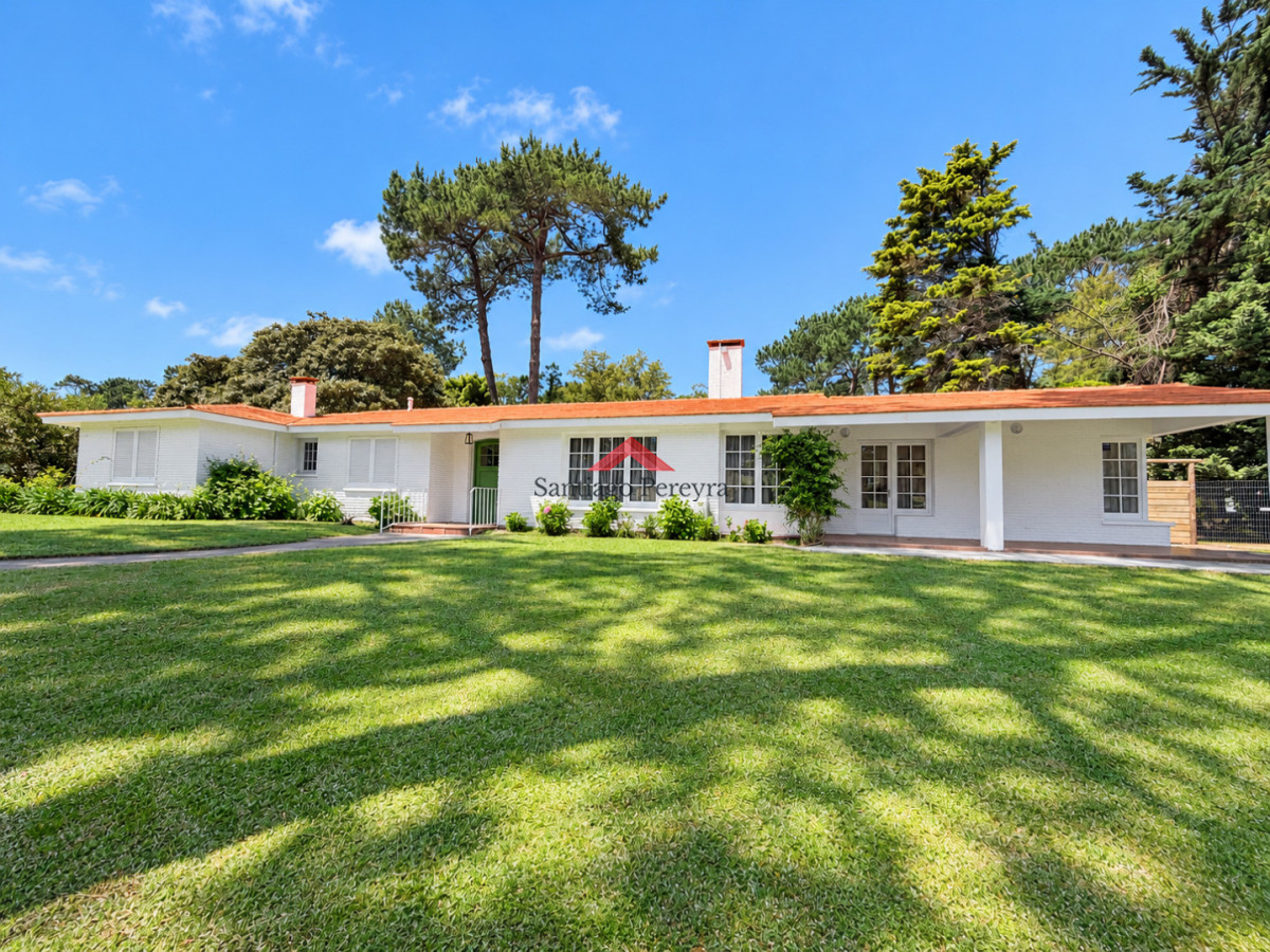 Casa de 5 dormitorios en alquiler en San Rafael