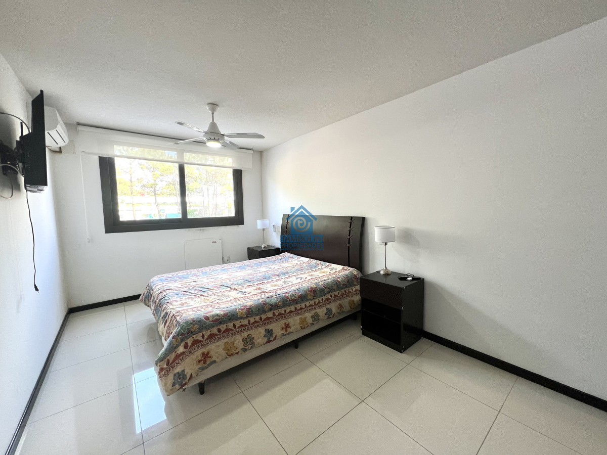 Apartamento ID.1183 - Apartamento en alquiler de 3 Dormitorios Punta del Este 