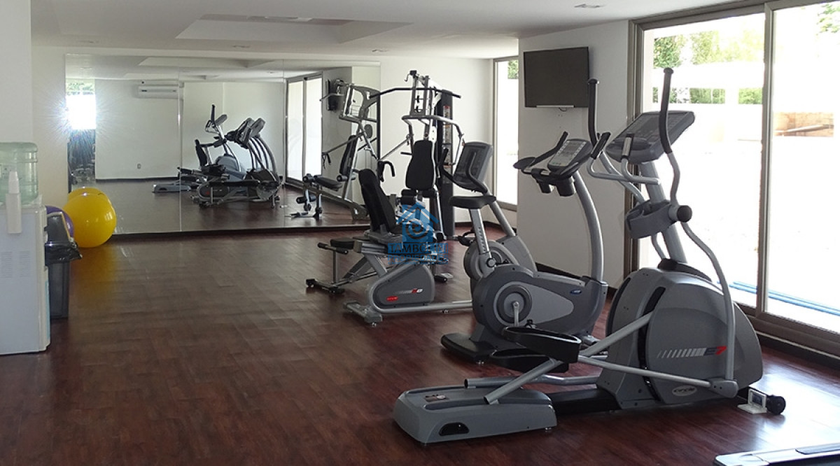 Apartamento ID.1183 - Apartamento en alquiler de 3 Dormitorios Punta del Este 