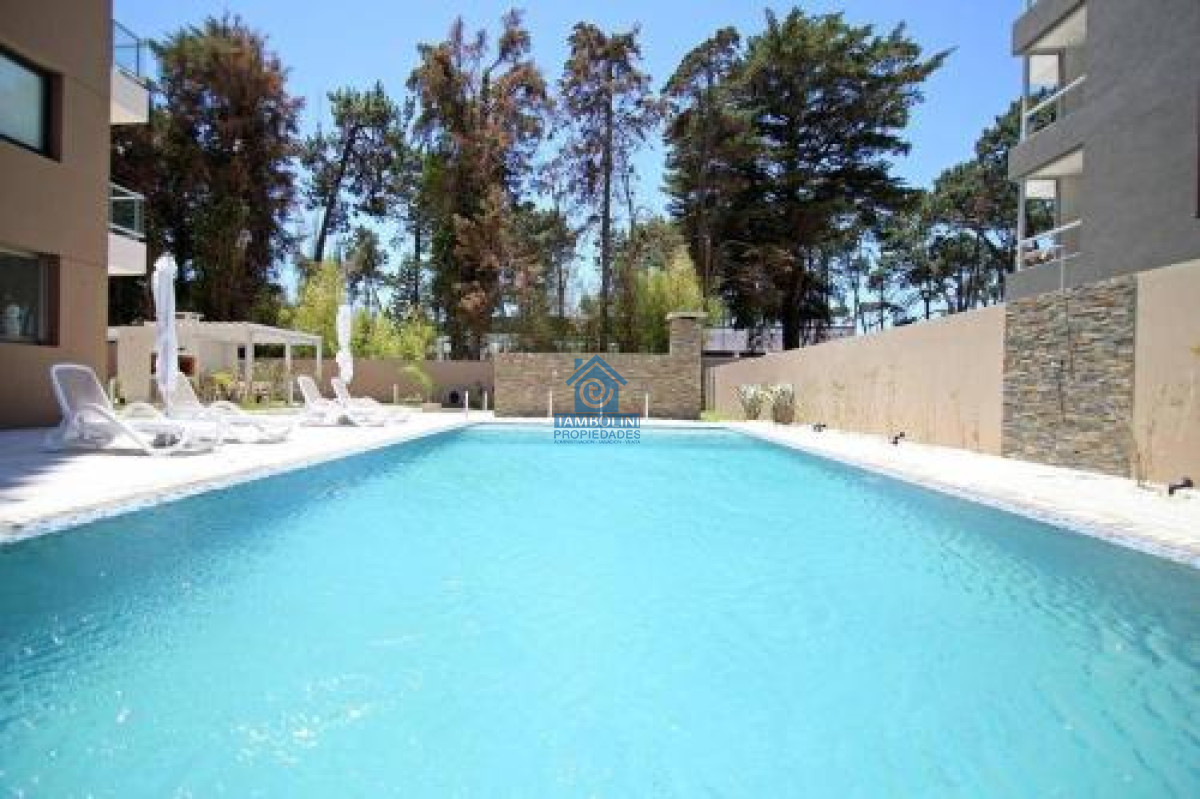 Apartamento ID.1183 - Apartamento en alquiler de 3 Dormitorios Punta del Este 