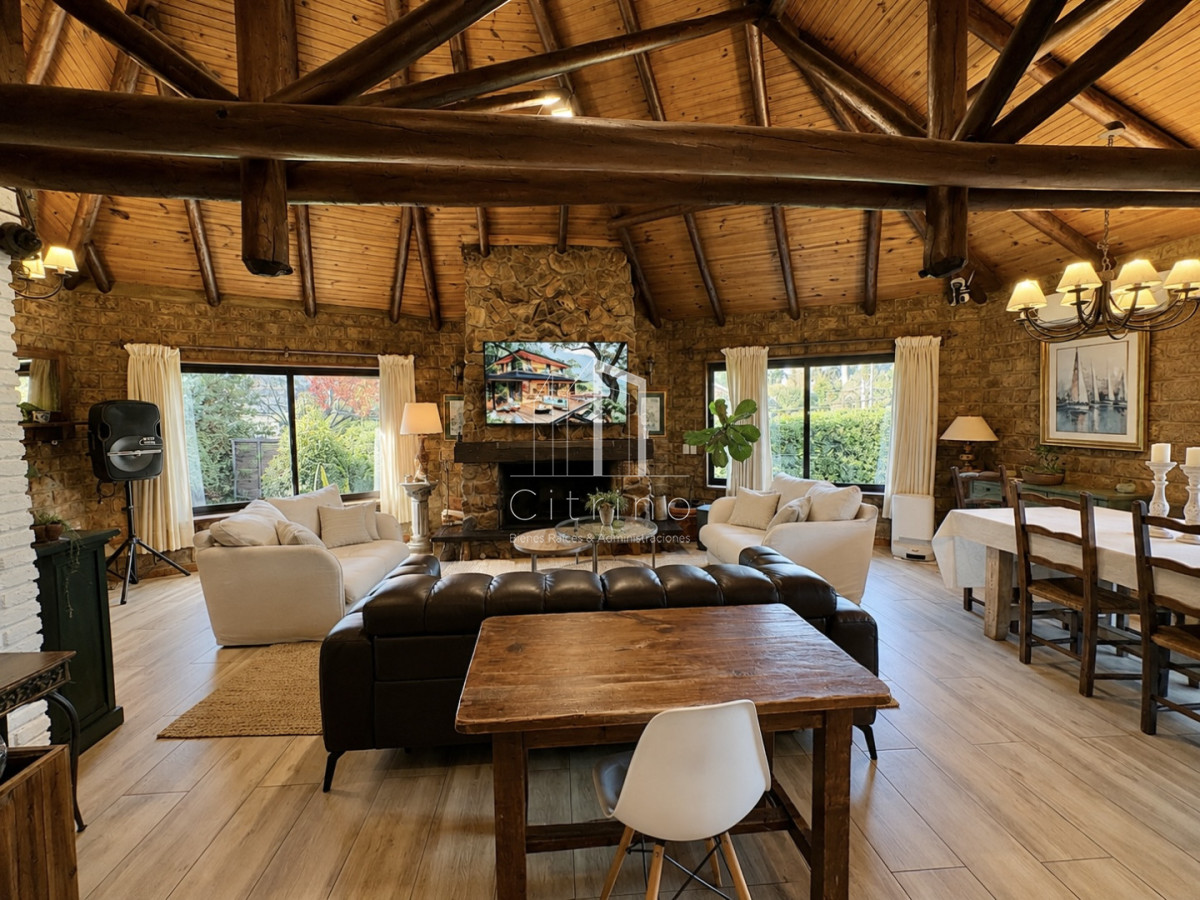 Casa ID.2435 - CASA EN VENTA Y ALQUILER ANUAL EN PINARES