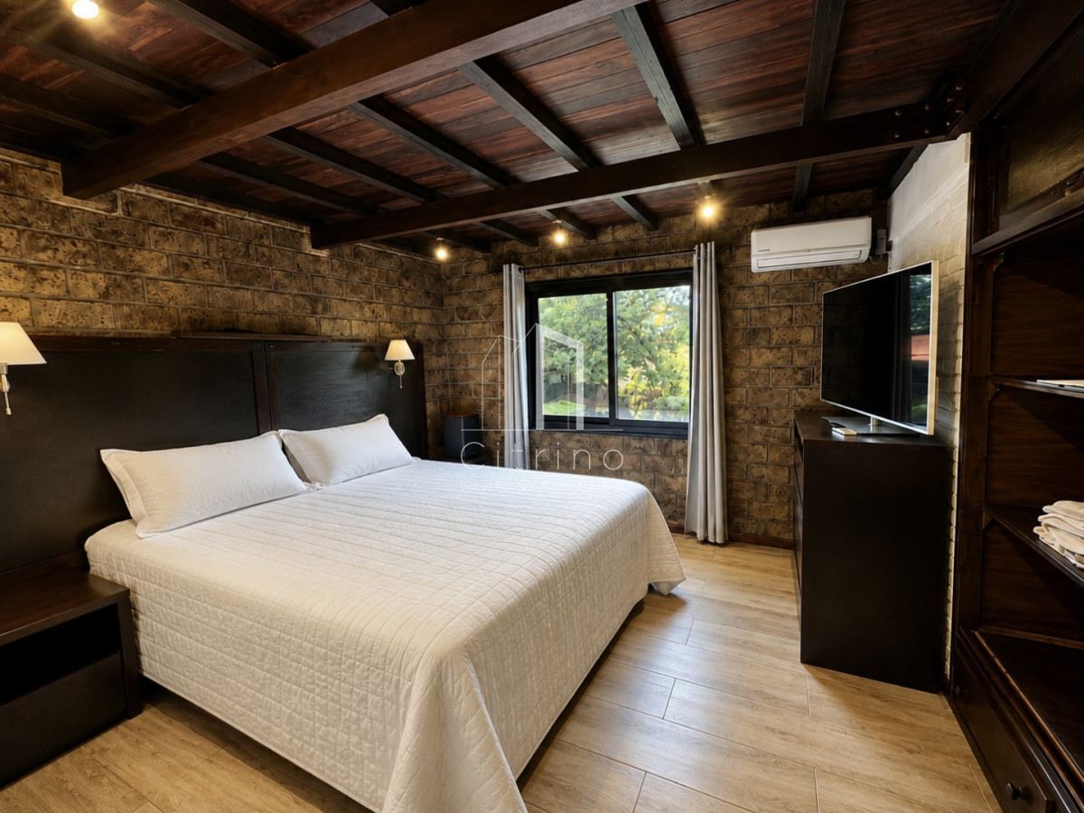 Casa ID.2435 - CASA EN VENTA Y ALQUILER ANUAL EN PINARES