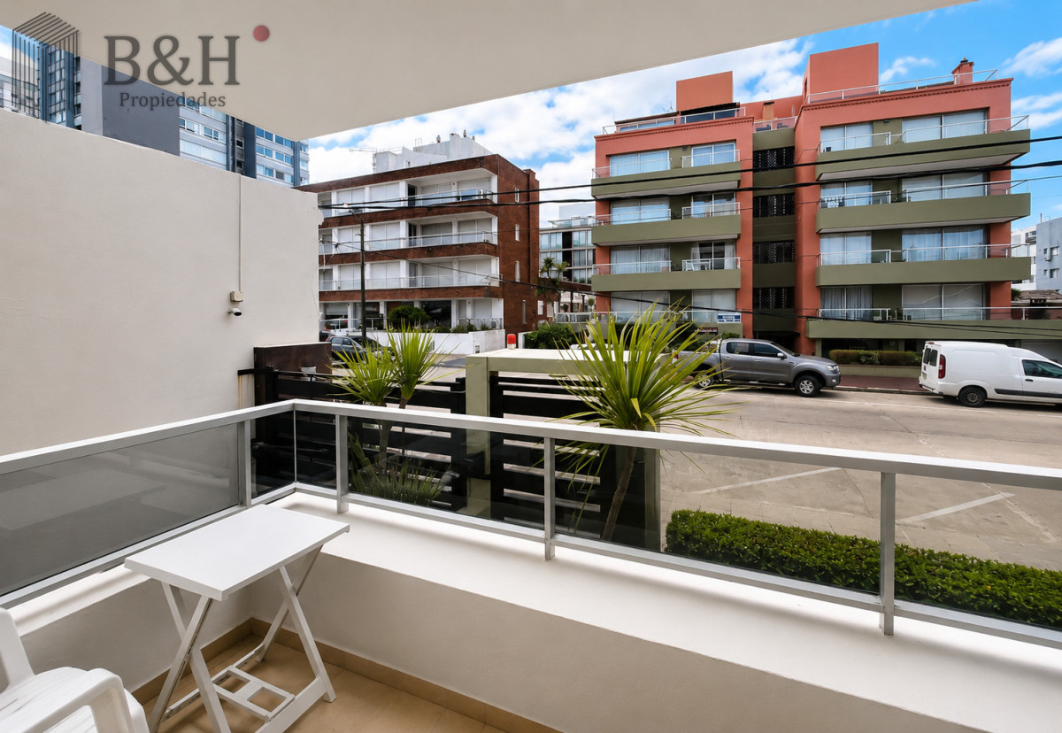Apartamento ID.7358 - Apartamento en venta, Peninsula, Punta del Este