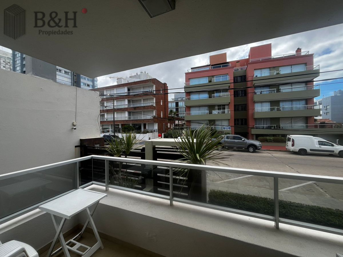 Apartamento ID.7358 - Apartamento en venta, Peninsula, Punta del Este