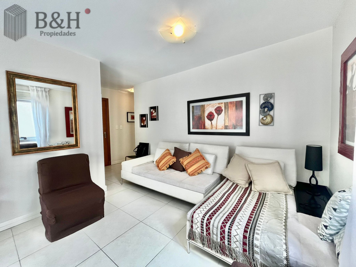 Apartamento ID.7358 - Apartamento en venta, Peninsula, Punta del Este