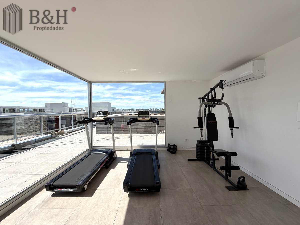 Apartamento ID.6325 - Apartamento en venta Peninsula, Punta del Este.
