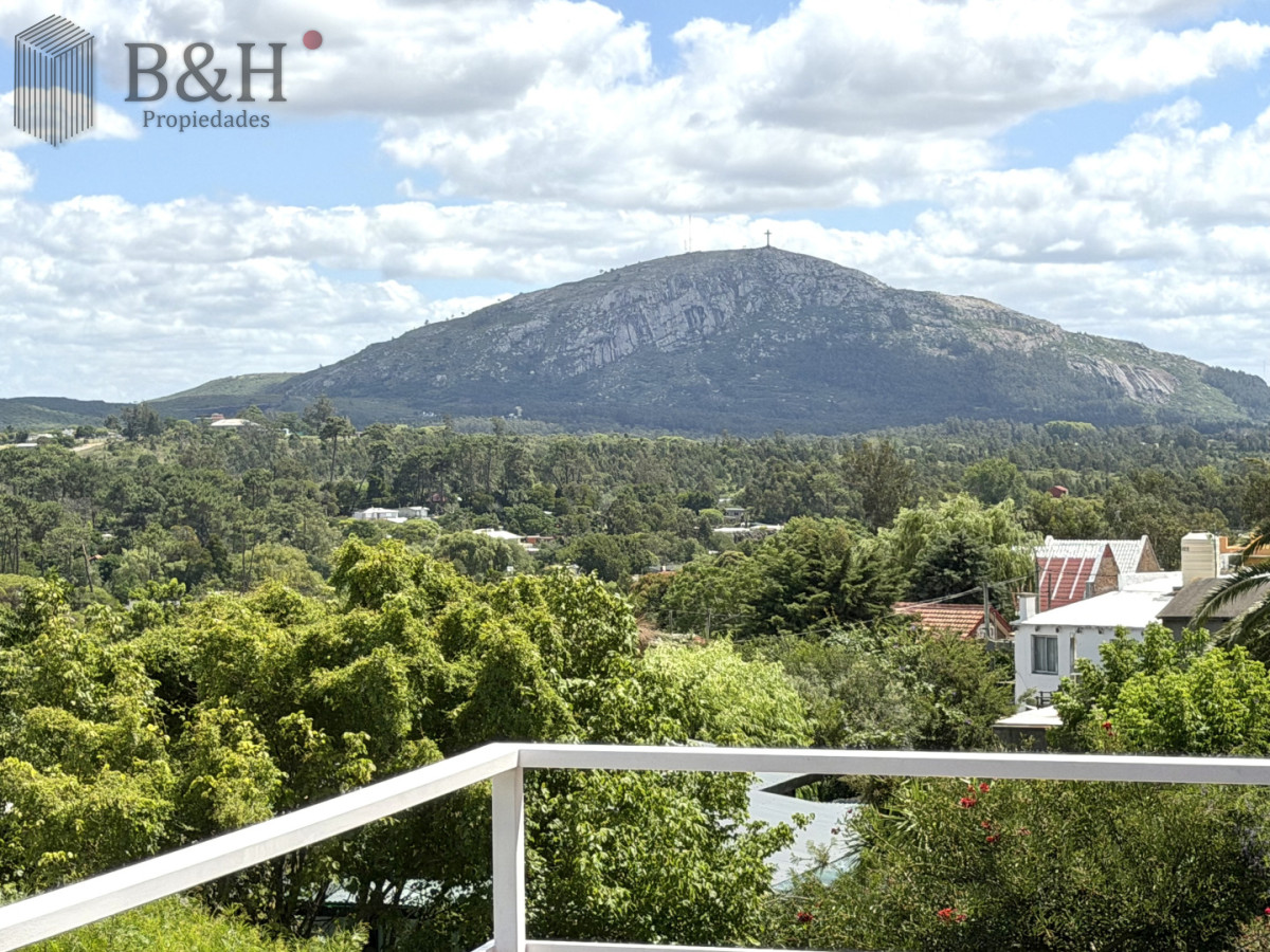 Casa ID.6870 - Espectacular casa en venta en Piriapolis