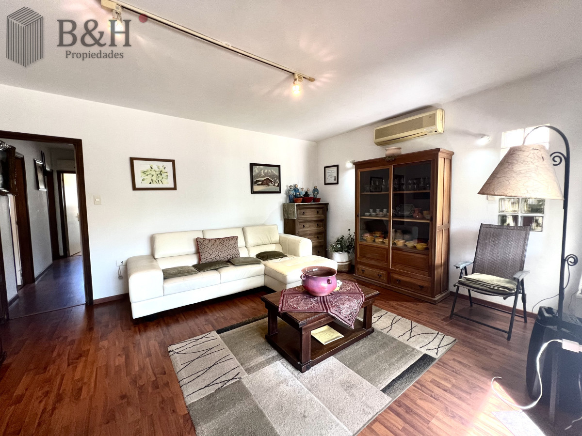 Casa ID.7040 - Casa en venta Barrio Monaco