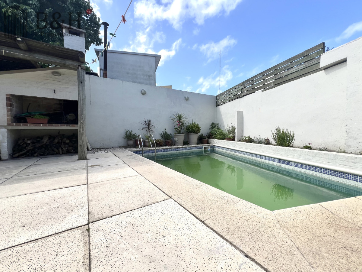 Casa ID.7040 - Casa en venta Barrio Monaco