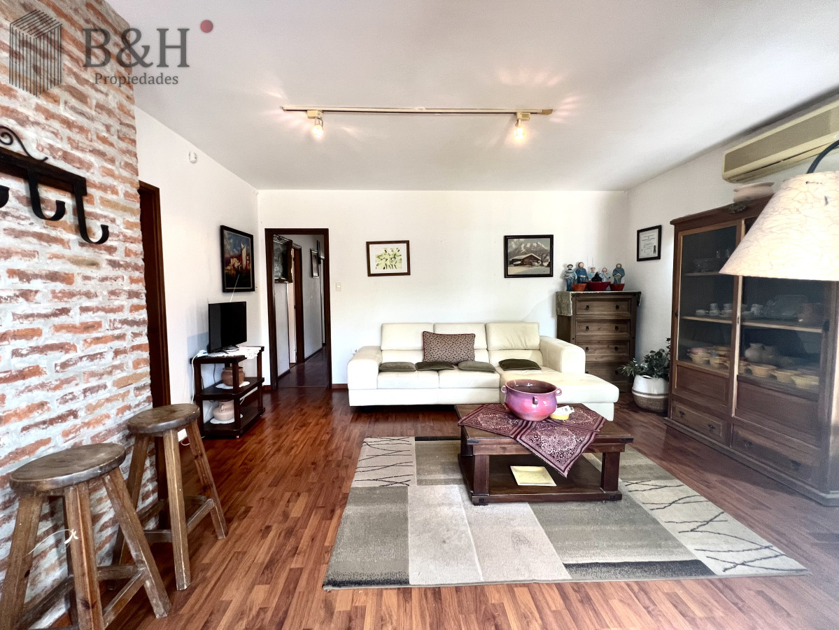 Casa ID.7040 - Casa en venta Barrio Monaco