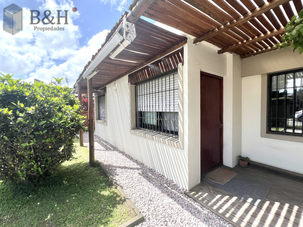 Casa ID.7040 - Casa en venta Barrio Monaco