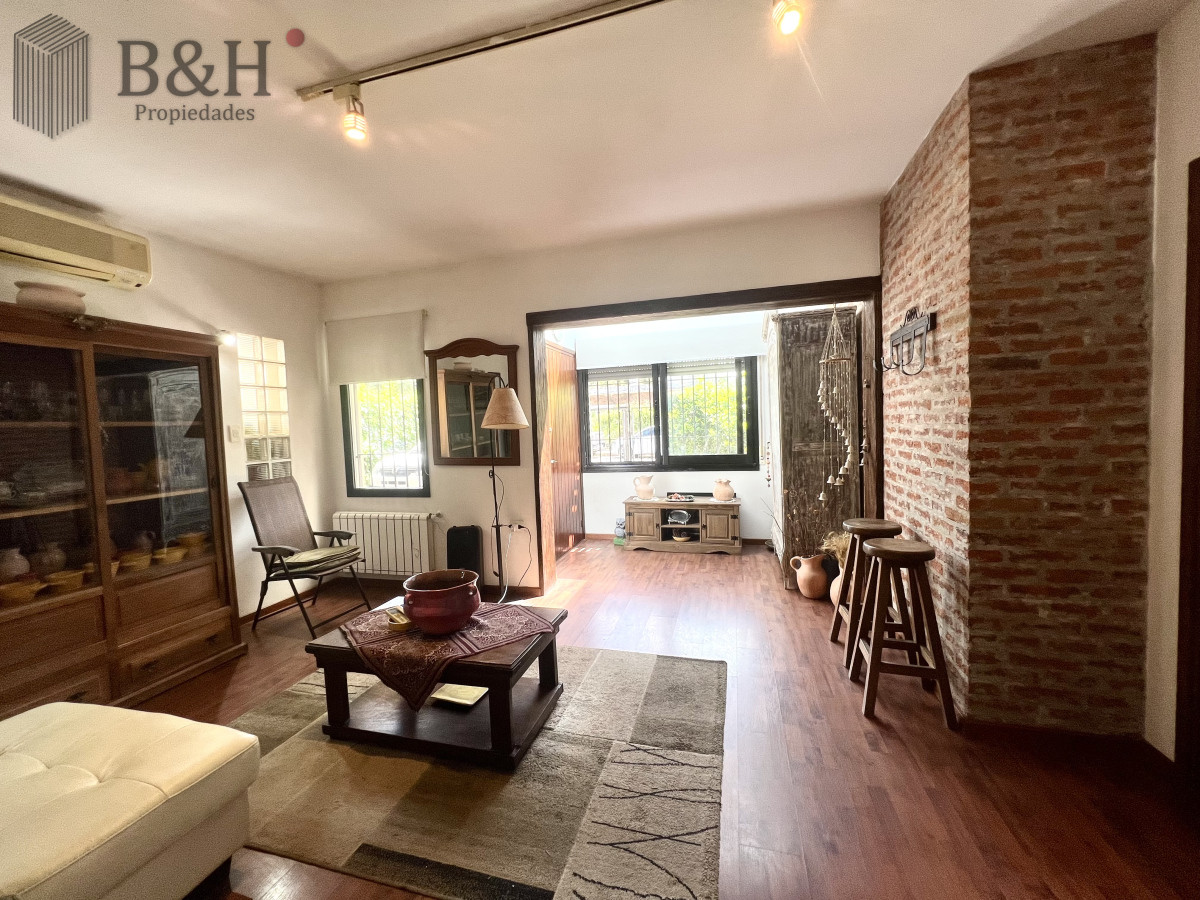 Casa ID.7040 - Casa en venta Barrio Monaco