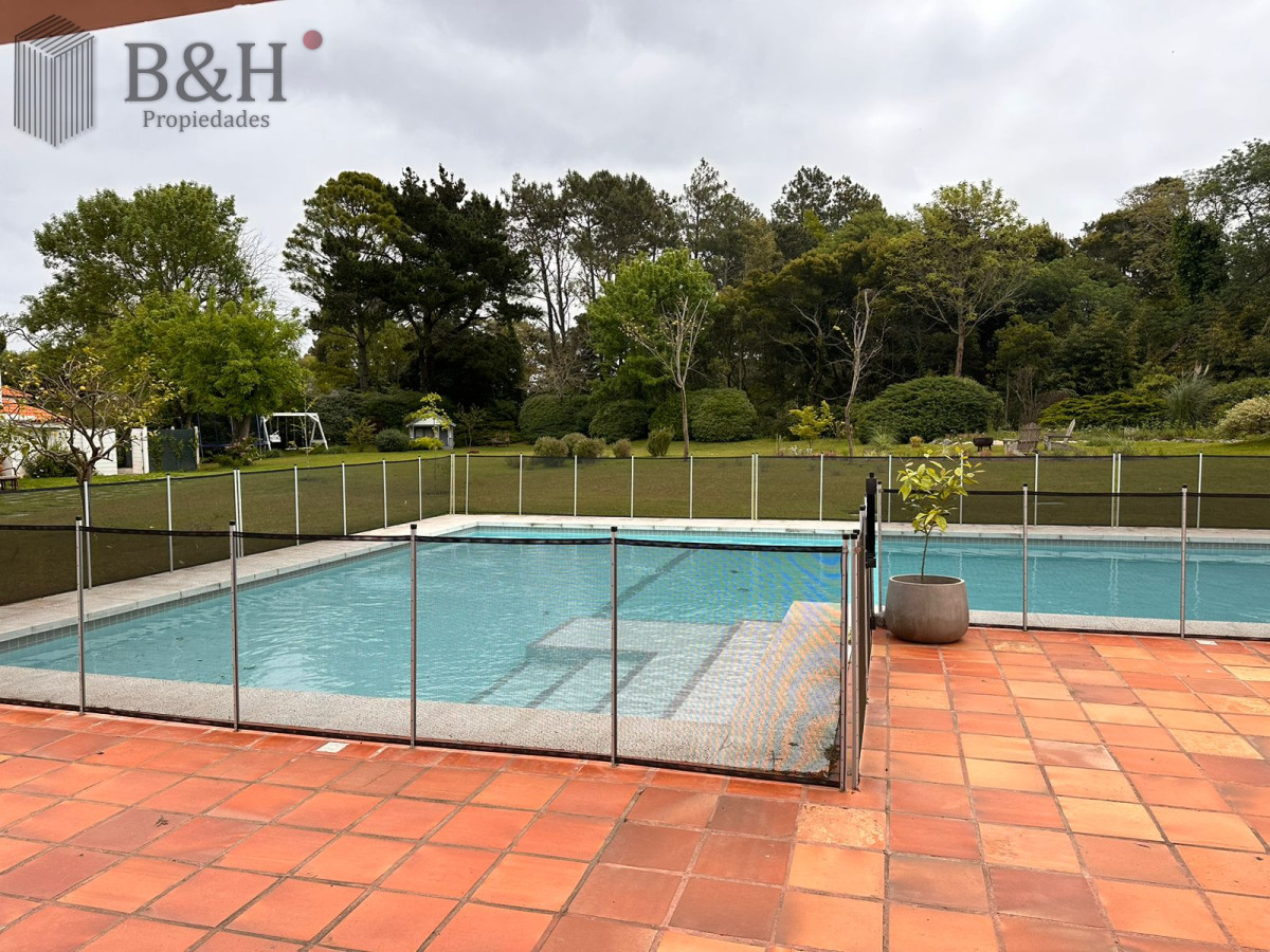Alquiler Temporal mansión en Golf - GoPunta - Portal Inmobiliario de Punta del Este - Maldonado