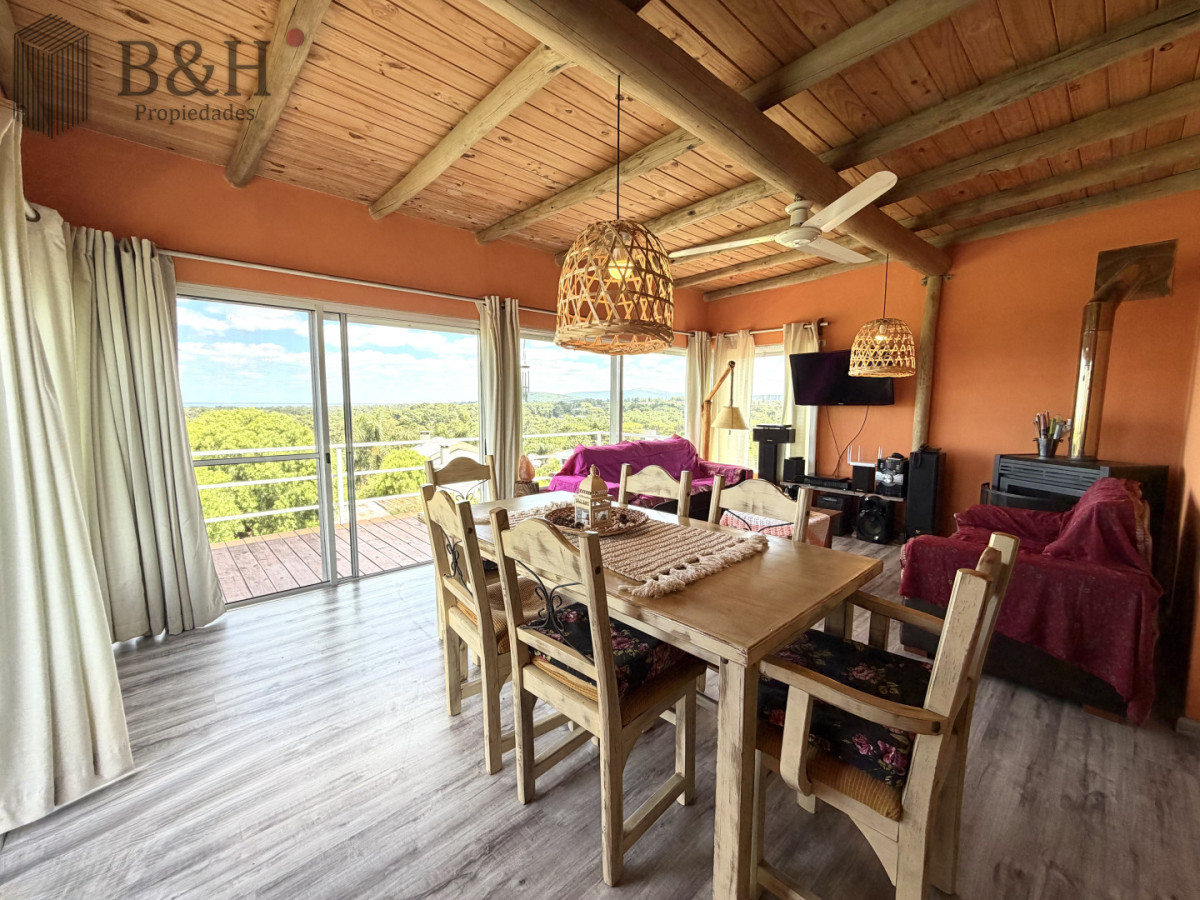 Casa ID.6870 - Espectacular casa en venta en Piriapolis