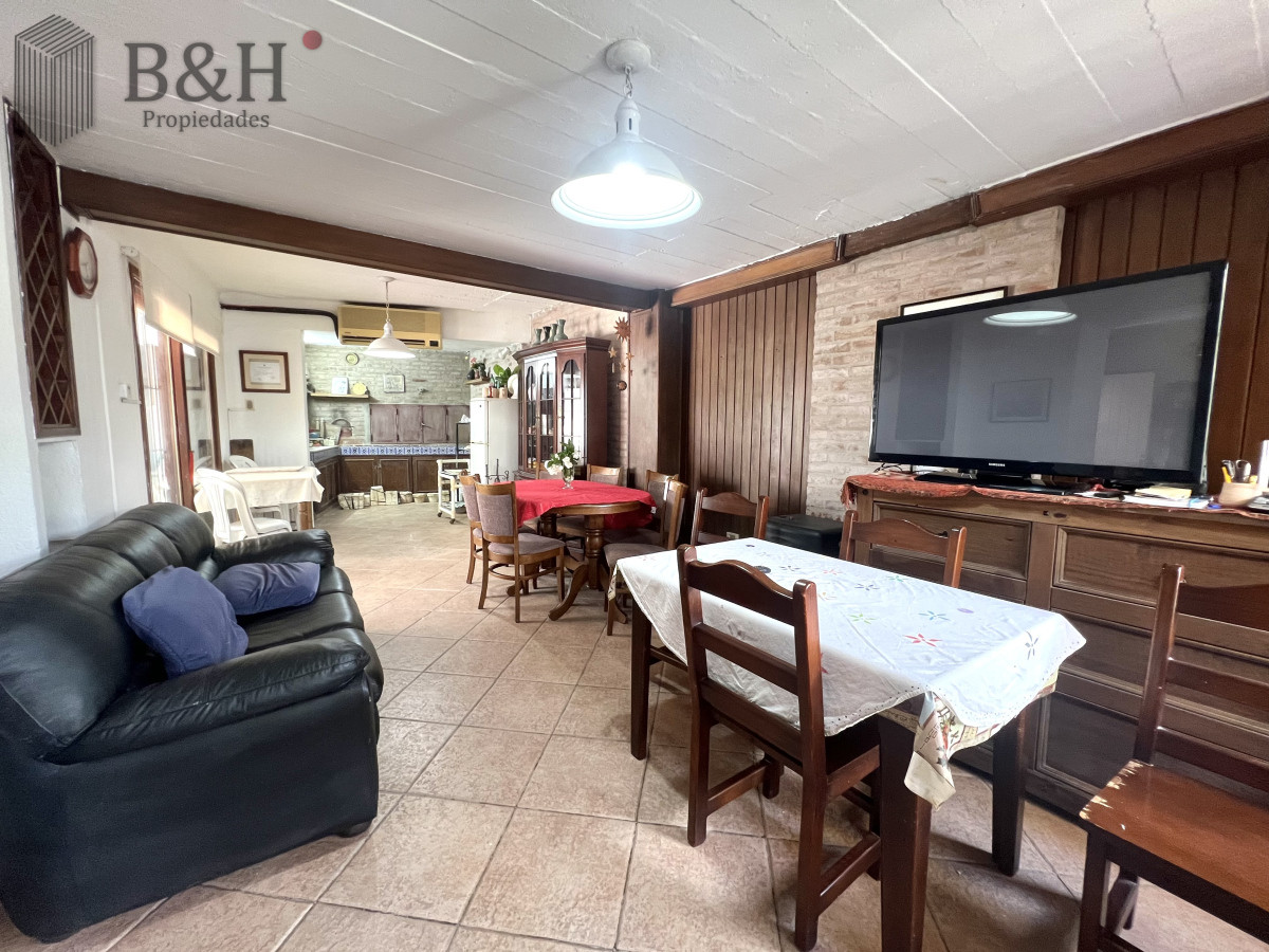 Casa ID.7040 - Casa en venta Barrio Monaco